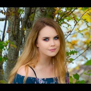 Meet your Posher, Jenna